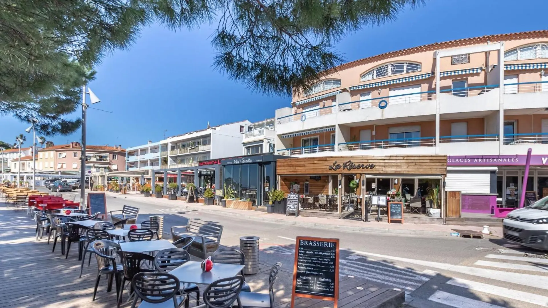 Holiday Home Les Iris By Interhome Carqueiranne